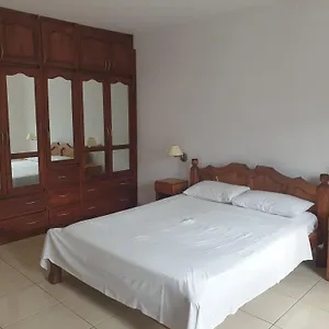  Апартаменты Palmont Commercial Self-catering -